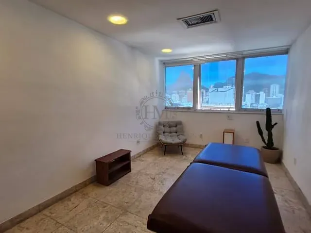 Sala à venda, no bairro Ipanema em Rio de Janeiro