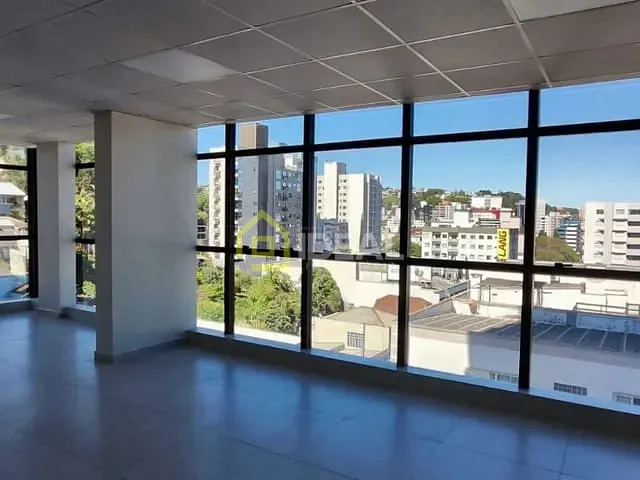 Sala à venda, no bairro Centro em Concórdia