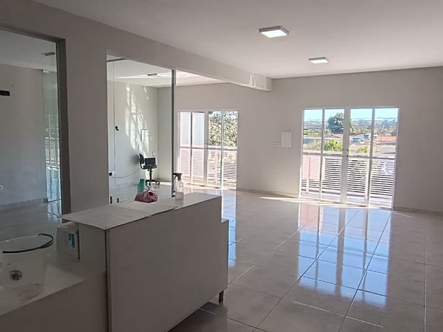 Sala para alugar, no bairro Jardim do Cafe em Cambé