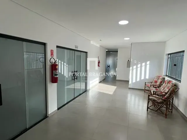 Sala para alugar, no bairro Centro em Bragança Paulista