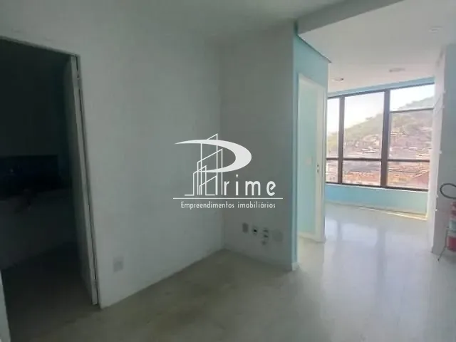 Sala com 40m², à venda ou para alugar, no bairro Centro em Niterói