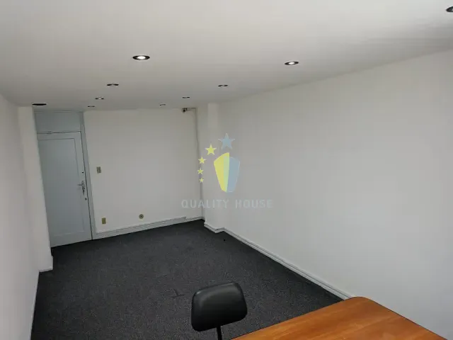 Sala com 78m², para alugar, no bairro Centro em Rio de Janeiro