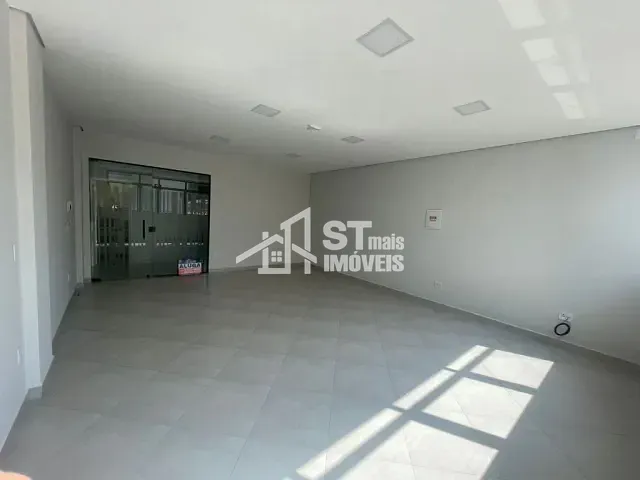 Sala com 40m², para alugar, no bairro Centro em Andradas