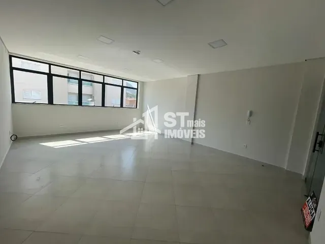 Sala com 40m², para alugar, no bairro Centro em Andradas
