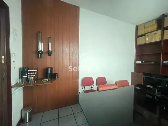 Sala com 18m², para alugar, no bairro Centro em Niterói