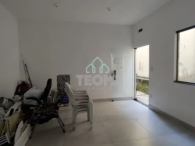 Sala com 35m², para alugar, no bairro Centro em Tremembé