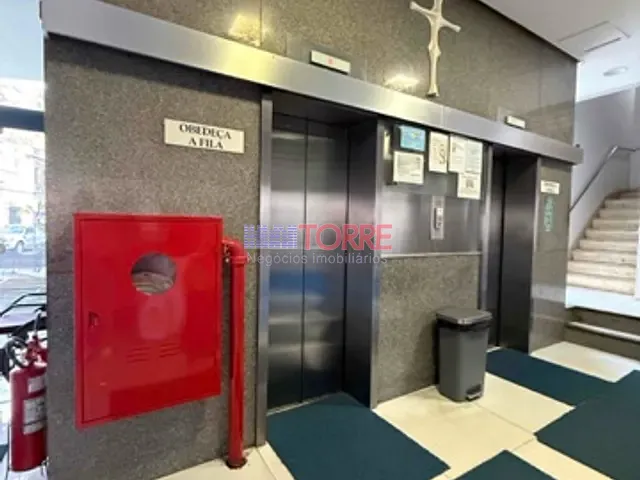Sala com 32m², à venda, no bairro Centro em Ilhéus