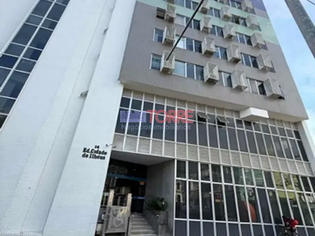 Sala com 32m², à venda, no bairro Centro em Ilhéus