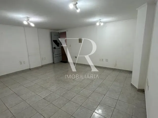 Sala à venda ou para alugar, no bairro Renascer em Cabedelo