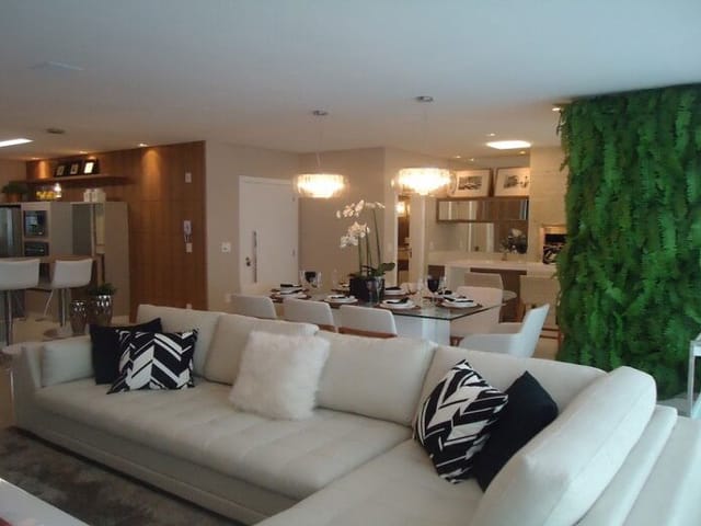 Sala com 62m², à venda, no bairro Centro em Balneário Camboriú