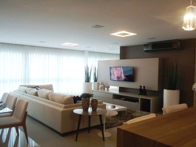 Sala com 62m², à venda, no bairro Centro em Balneário Camboriú