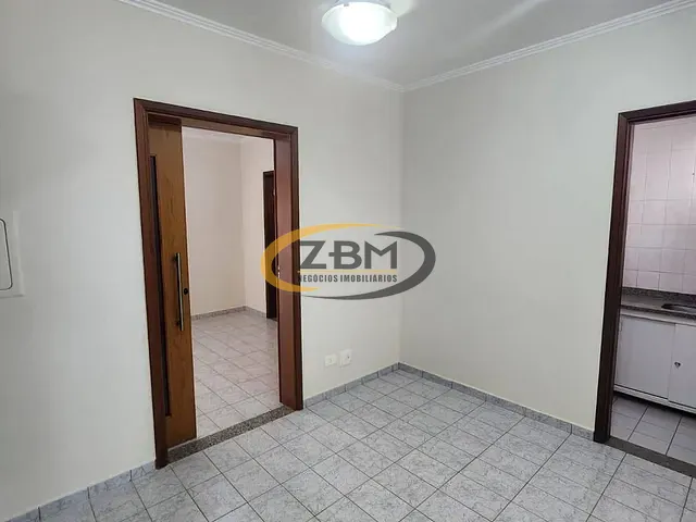Sala à venda ou para alugar, no bairro Jardim Londrilar em Londrina