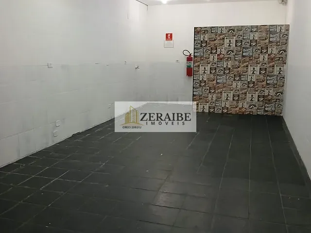 Sala para alugar, no bairro Vila das Palmeiras em Guarulhos