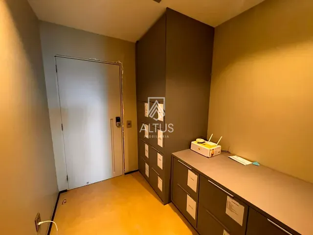 Sala para alugar, no bairro Caminho das Árvores em Salvador