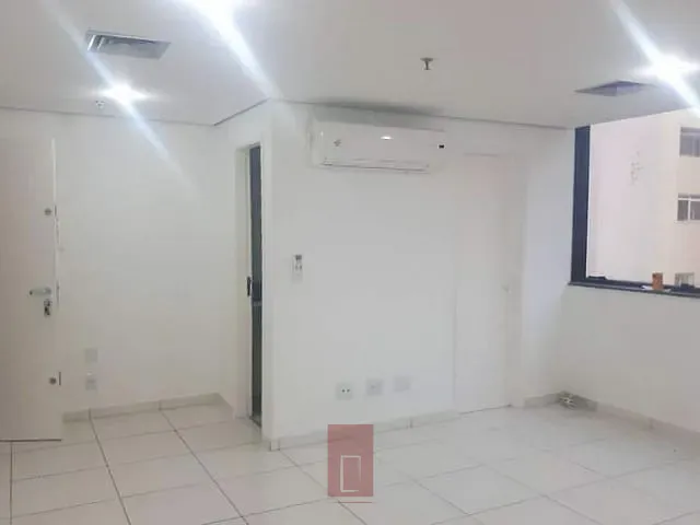Sala à venda, no bairro Santana em São Paulo