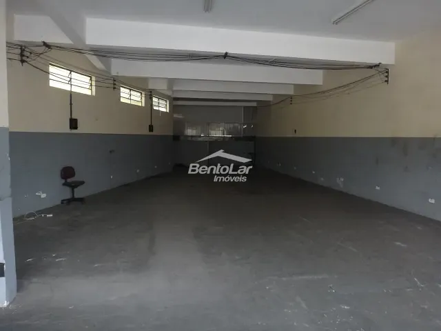 Sala com 190m², para alugar, no bairro Lauzane Paulista em São Paulo