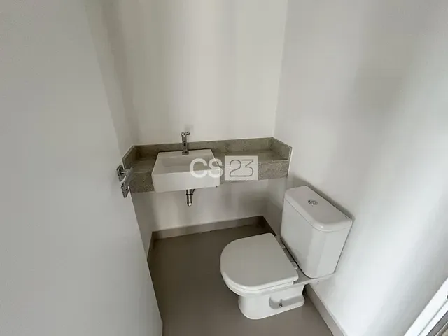 Sala com 305m², à venda ou para alugar, no bairro Bela Suiça em Londrina
