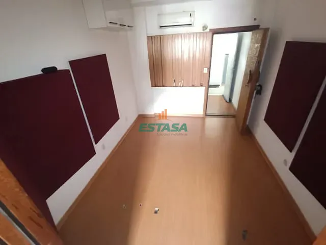 Sala à venda, no bairro Centro em Rio de Janeiro