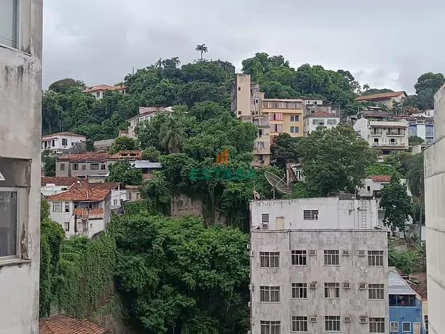 Sala à venda, no bairro Centro em Rio de Janeiro
