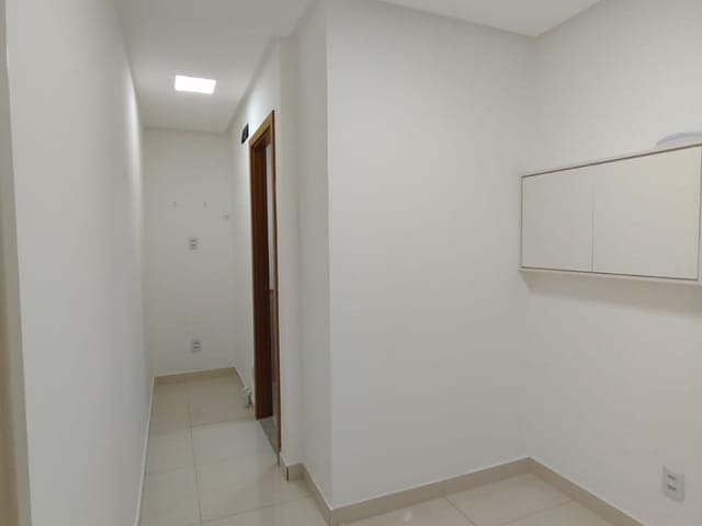 Sala com 43m², à venda, no bairro Jardim Goiás em Goiânia