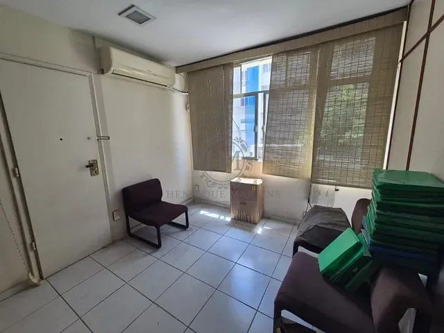 Sala com 37m², à venda, no bairro Copacabana em Rio de Janeiro