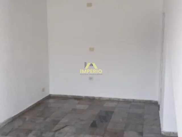 Sala para alugar, no bairro Centro em Salto