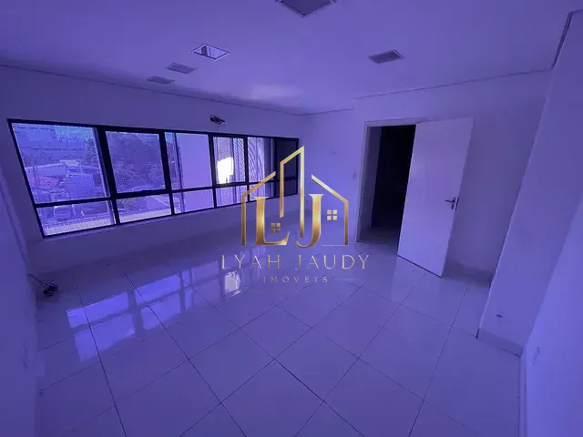 Sala com 45m², à venda, no bairro Centro-Sul em Cuiabá