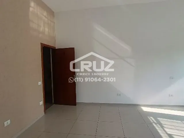 Sala com 25m², para alugar, no bairro Região Central em Caieiras