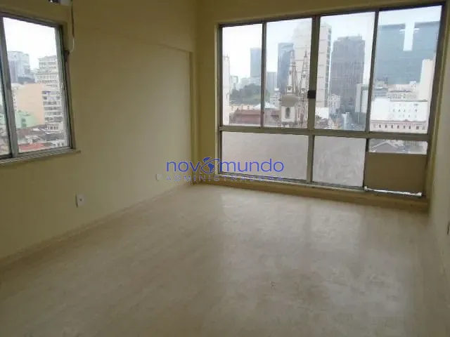 Sala para alugar, no bairro Centro em Rio de Janeiro