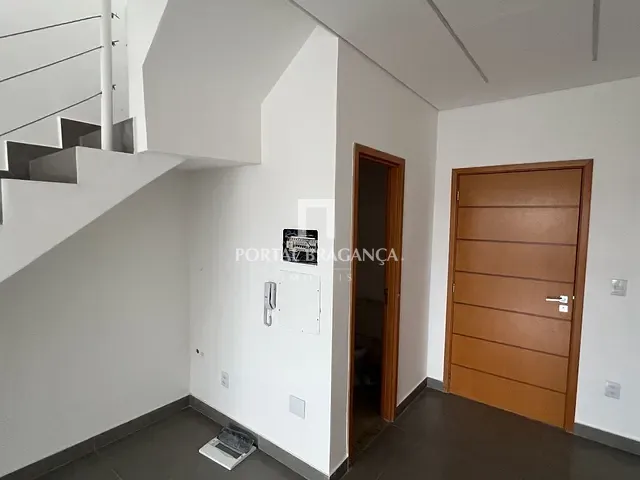 Sala à venda, no bairro Condomínio Residencial Euroville em Bragança Paulista