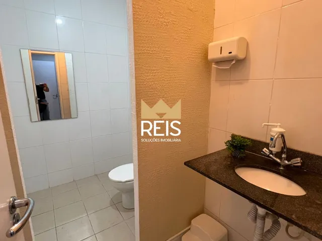 Sala à venda, no bairro Campo Grande em Rio de Janeiro