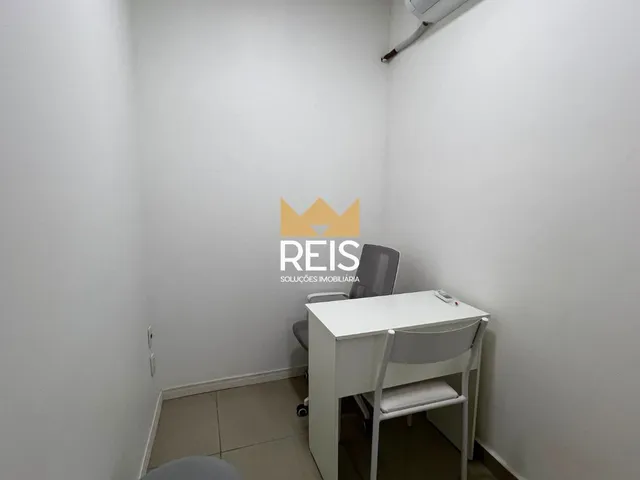 Sala à venda, no bairro Campo Grande em Rio de Janeiro