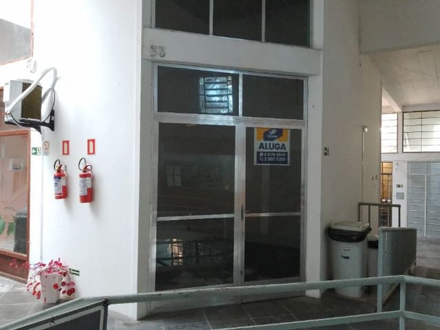 Sala com 23m², para alugar, no bairro Fragata em Pelotas