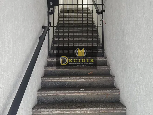 Sala com 239m², para alugar, no bairro Jardim Adutora em São Paulo