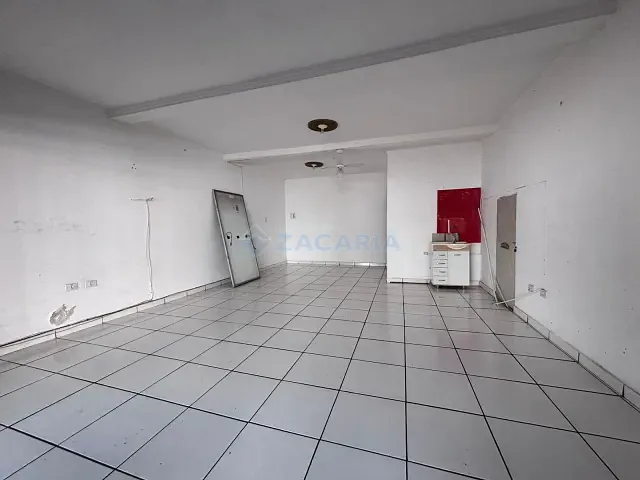 Sala para alugar, no bairro Jardim Apucarana em Apucarana