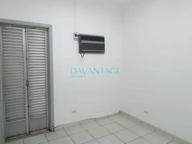 Sala para alugar, no bairro Lapa em São Paulo