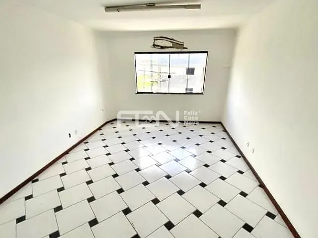 Sala para alugar, no bairro Gleba A em Camaçari