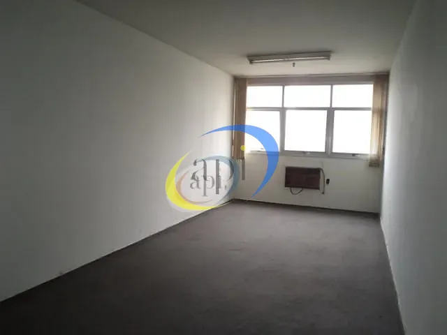 Sala com 27m², para alugar, no bairro Centro em Rio de Janeiro