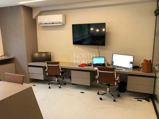 Sala com 66m², à venda, no bairro Saco Grande em Florianópolis