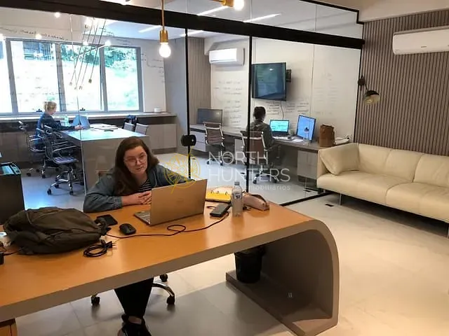 Sala com 66m², à venda, no bairro Saco Grande em Florianópolis