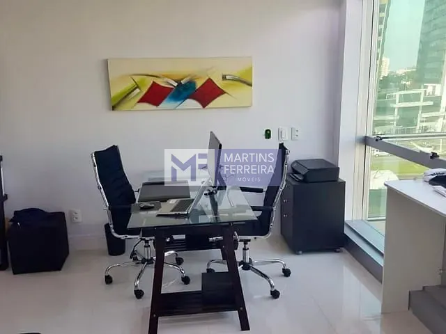 Sala à venda, no bairro Recreio dos Bandeirantes em Rio de Janeiro