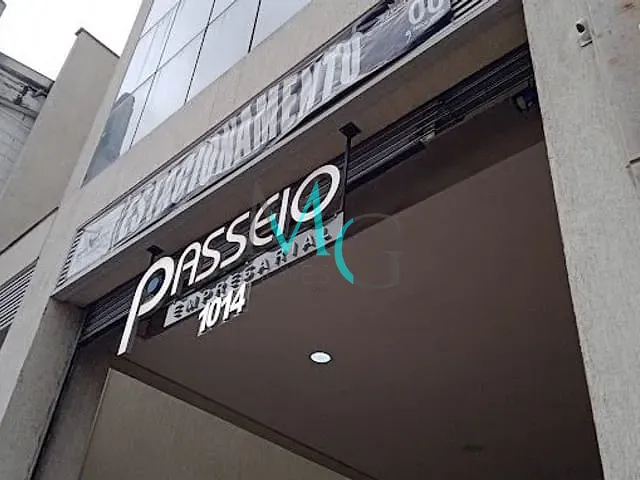 Sala à venda, no bairro Campo Grande em Rio de Janeiro