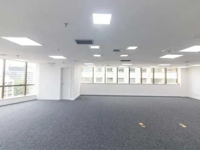 Sala à venda, no bairro Asa Sul em Brasília