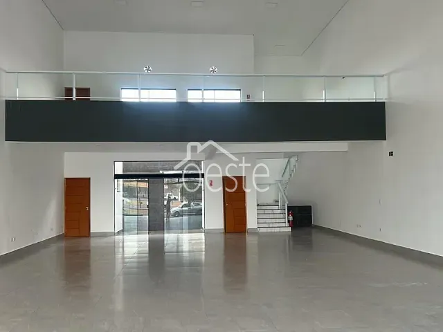 Sala com 300m², para alugar, no bairro Jardim Mollon em Santa Bárbara D'Oeste