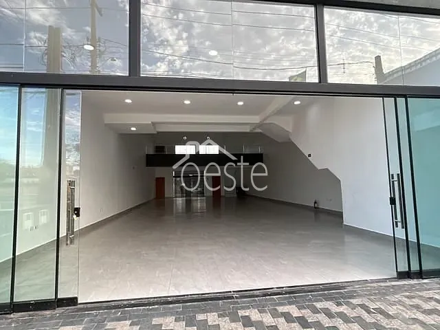 Sala com 300m², para alugar, no bairro Jardim Mollon em Santa Bárbara D'Oeste