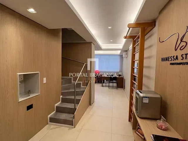 Sala à venda, no bairro Condomínio Residencial Euroville em Bragança Paulista