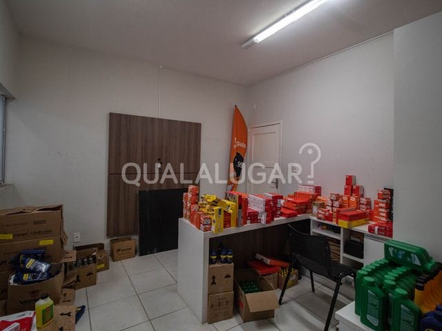 Sala com 25m², para alugar, no bairro Centro em Tubarão