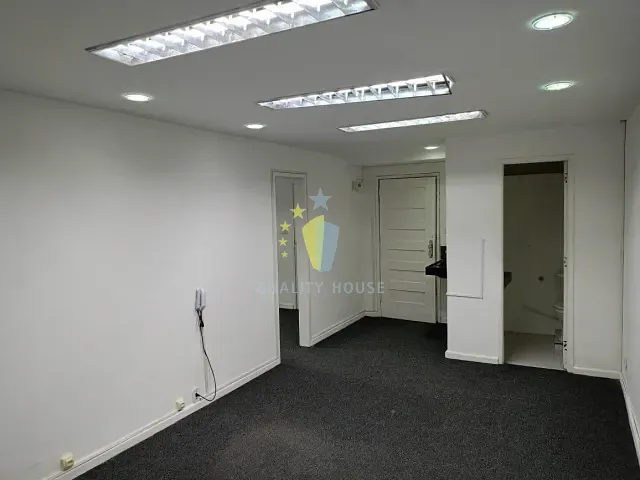Sala com 53m², para alugar, no bairro Centro em Rio de Janeiro