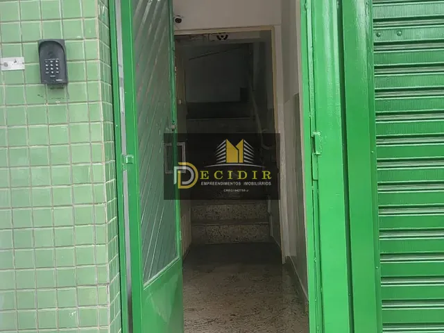 Sala com 65m², para alugar, no bairro Vila Regente Feijó em São Paulo