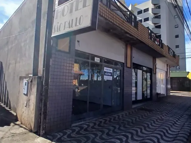 Sala para alugar, no bairro Centro em Apucarana
